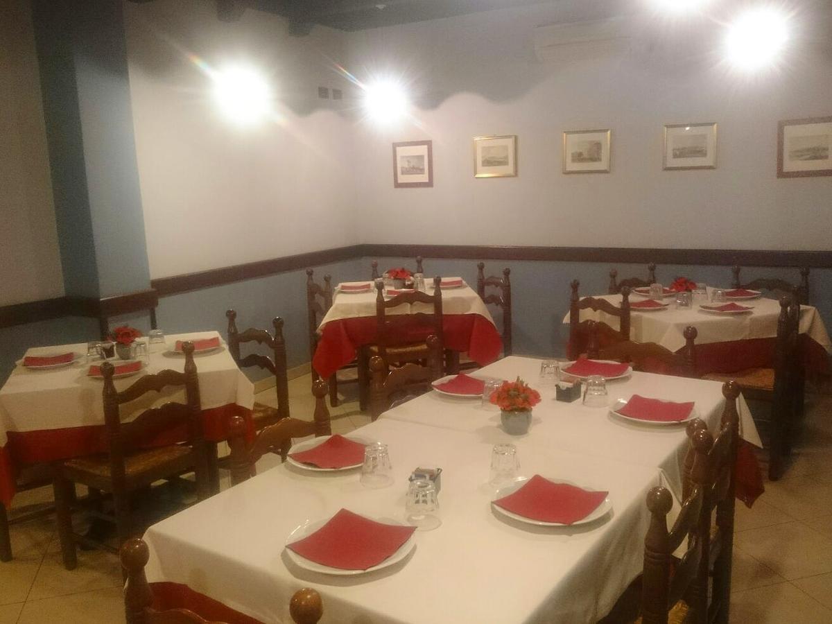 Hotel Blue Ribbon Vercelli Buitenkant foto